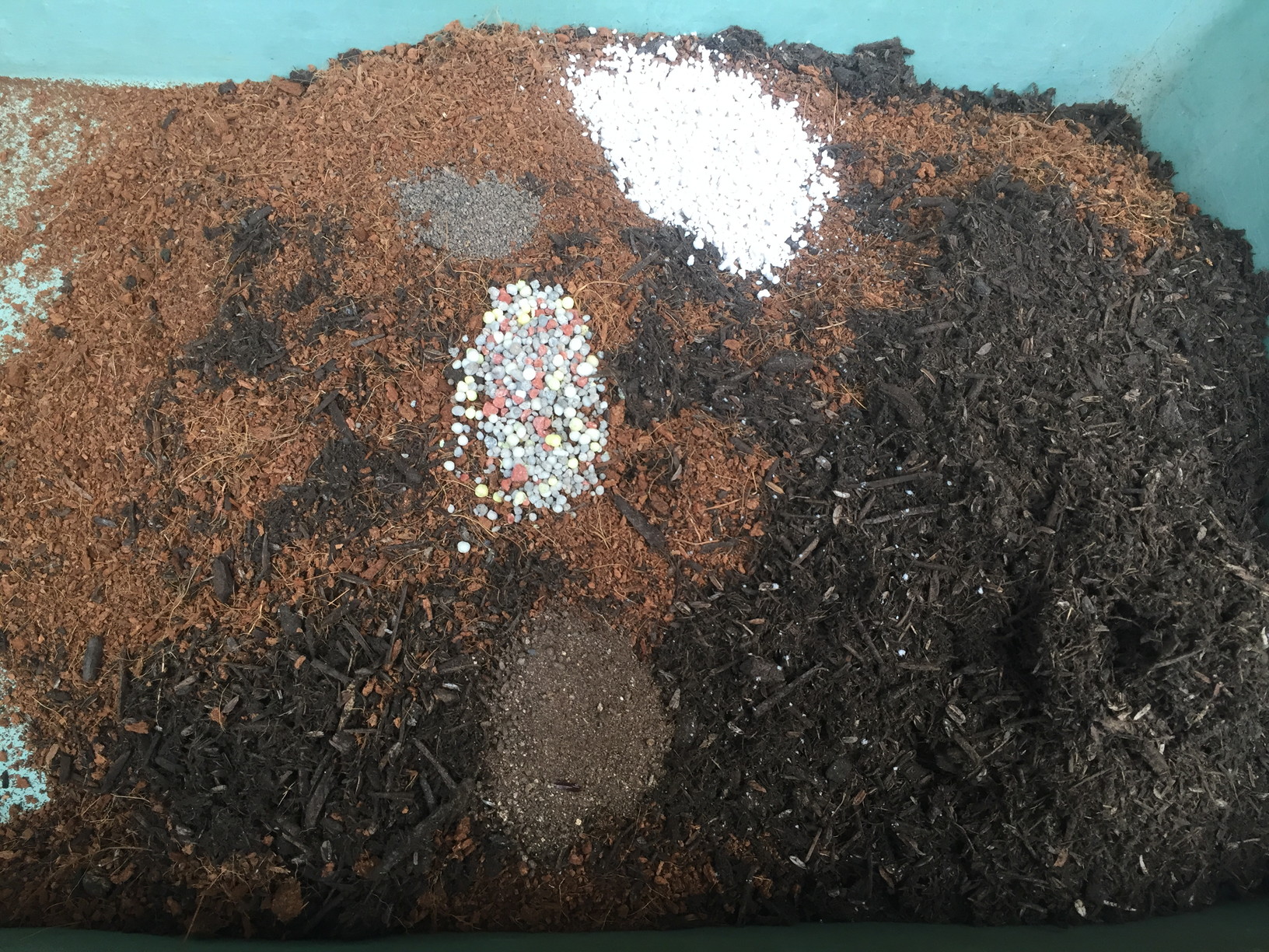 培養土と堆肥の違い プロトリーフの土ブログ